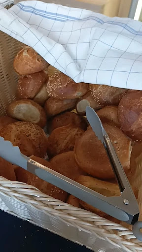 Station Café & Bistro